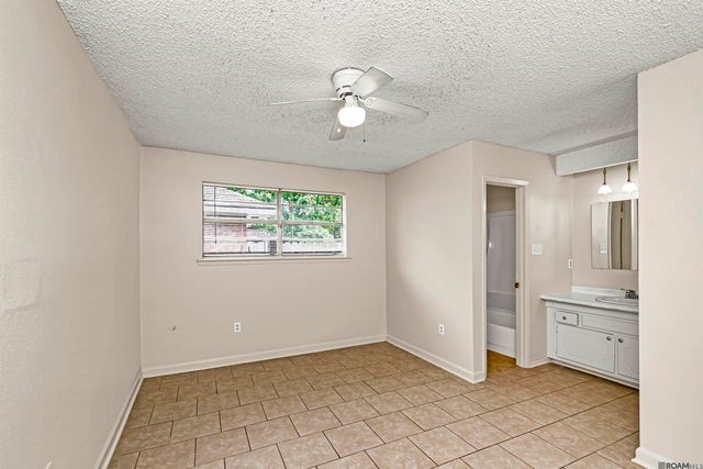 14004 Poydras Ave, Baton Rouge, LA 70810