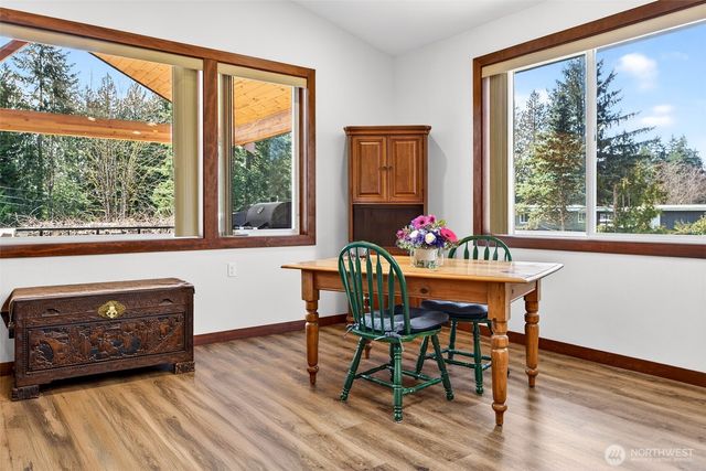 25218 SE 240th Street, Maple Valley, WA 98038