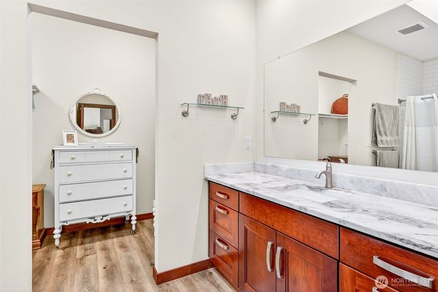 25218 SE 240th Street, Maple Valley, WA 98038