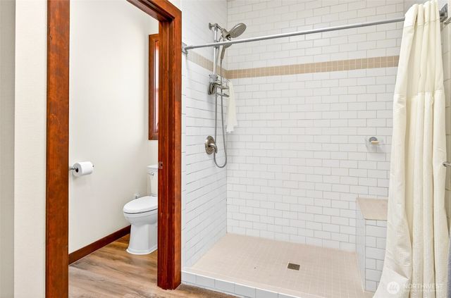 25218 SE 240th Street, Maple Valley, WA 98038