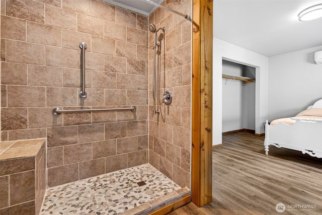 25218 SE 240th Street, Maple Valley, WA 98038