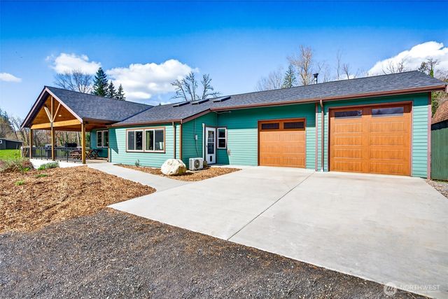 25218 SE 240th Street, Maple Valley, WA 98038
