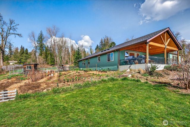 25218 SE 240th Street, Maple Valley, WA 98038