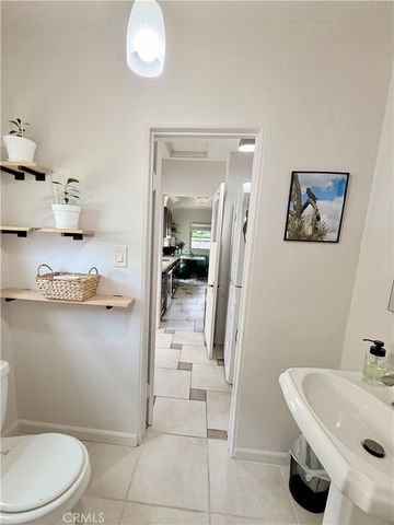 3722 Somerset, Los Angeles, CA 90016