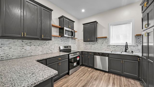 1707 NELSON AVE, Memphis, TN 38114