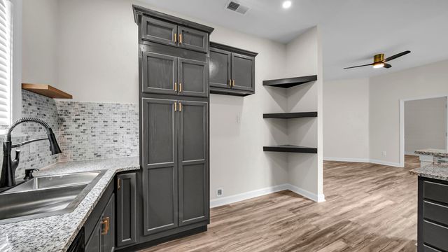 1707 NELSON AVE, Memphis, TN 38114