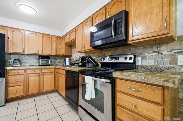 14938 E Florida Avenue, Aurora, CO 80012