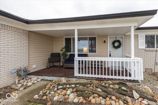 657 W Brookville Road, Fountaintown, IN 46130