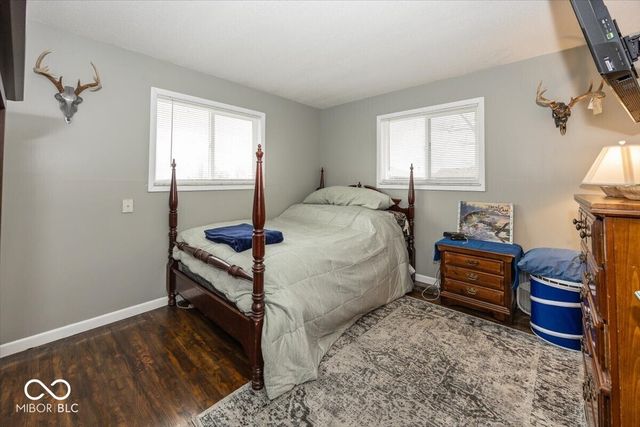 657 W Brookville Road, Fountaintown, IN 46130