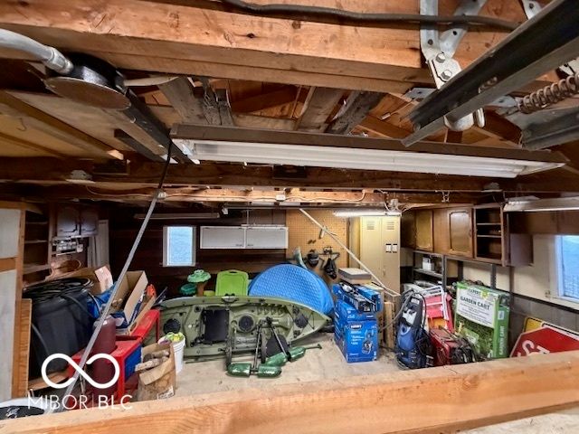 657 W Brookville Road, Fountaintown, IN 46130