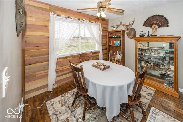 657 W Brookville Road, Fountaintown, IN 46130