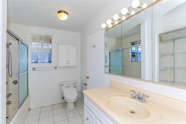 94-489 Mulehu Street, Mililani, HI 96789