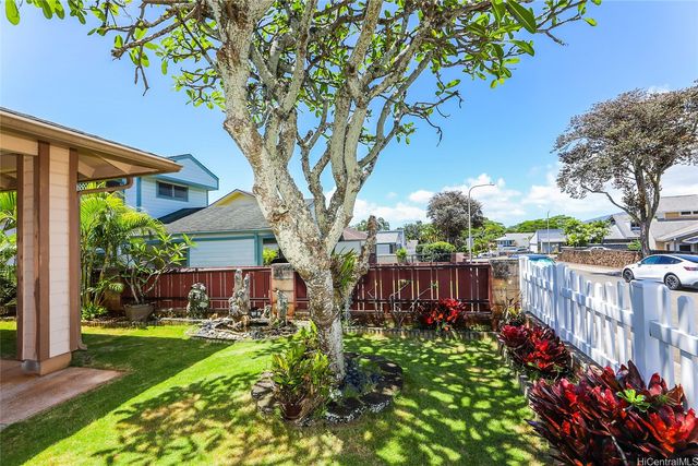 94-489 Mulehu Street, Mililani, HI 96789
