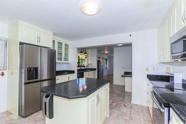 94-489 Mulehu Street, Mililani, HI 96789
