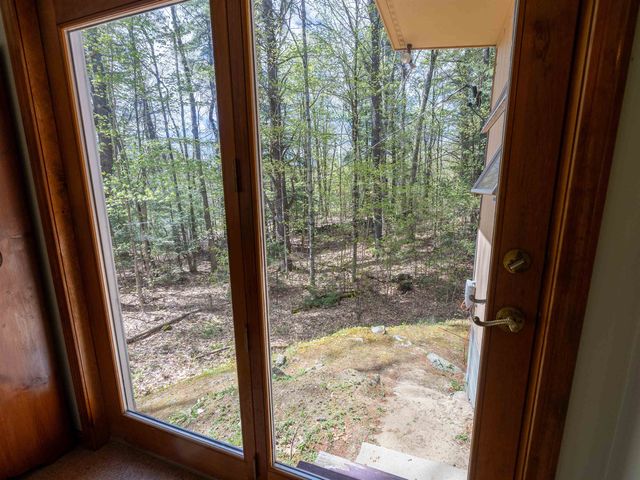 5 Twin Oaks Road, Sutton, NH 03221