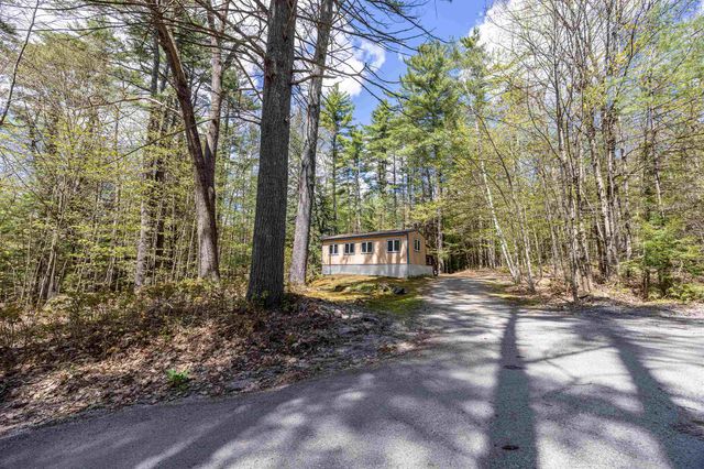 5 Twin Oaks Road, Sutton, NH 03221