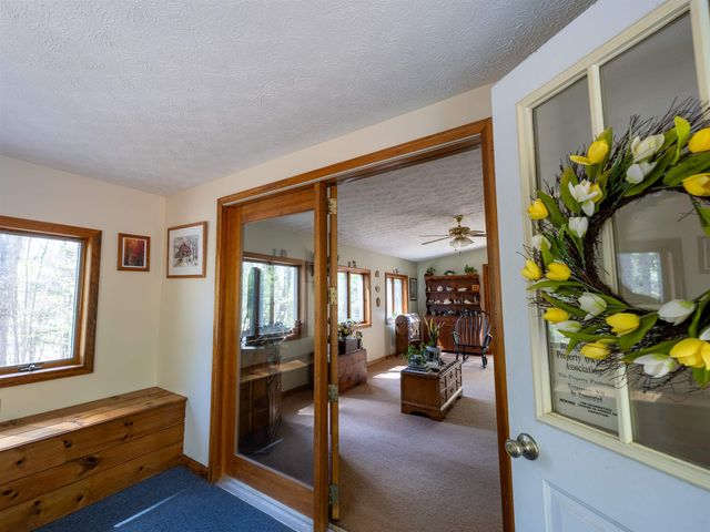 5 Twin Oaks Road, Sutton, NH 03221