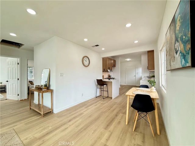 1327 W 97th Street, Los Angeles, CA 90044