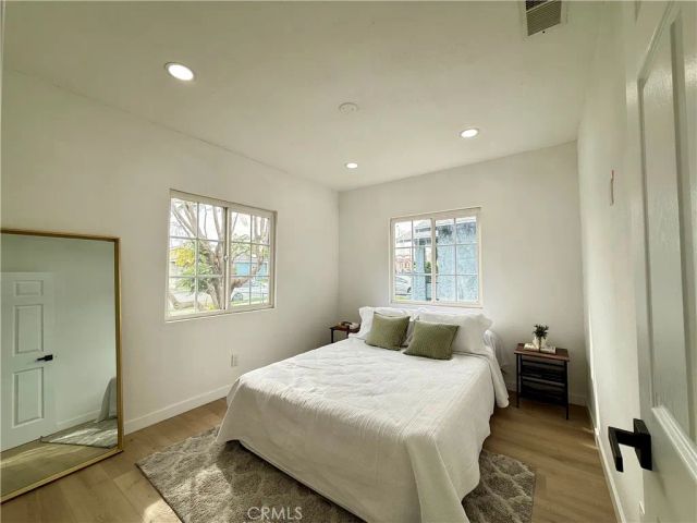 1327 W 97th Street, Los Angeles, CA 90044