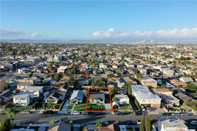 1327 W 97th Street, Los Angeles, CA 90044