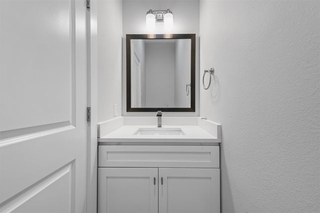 2507 Birmingham Avenue, Dallas, TX 75215