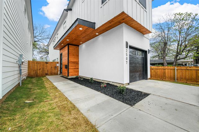 2507 Birmingham Avenue, Dallas, TX 75215