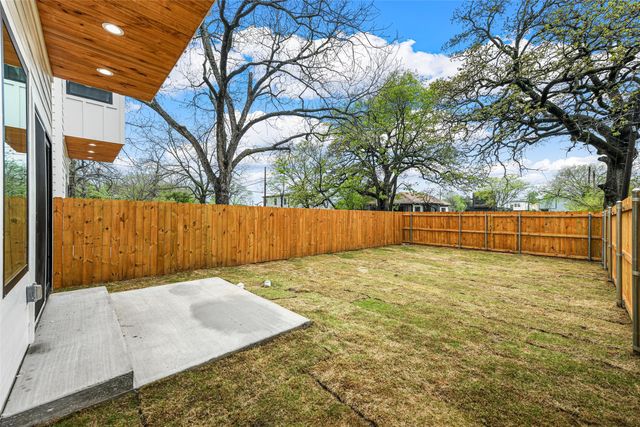 2507 Birmingham Avenue, Dallas, TX 75215