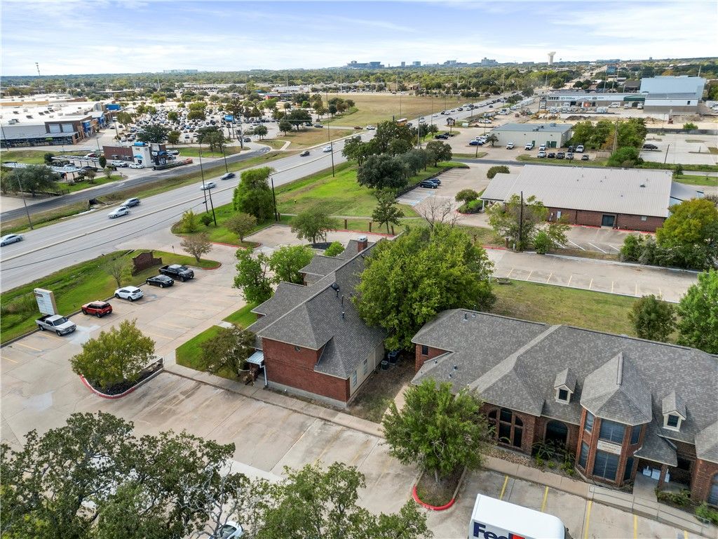 2911 Texas Ave s, College Station, TX 77845 — photo 3