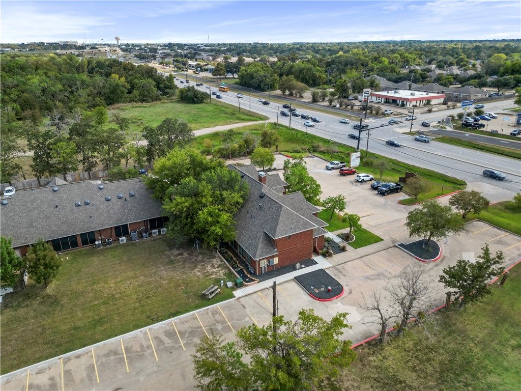 2911 Texas Ave s, College Station, TX 77845 — photo 4