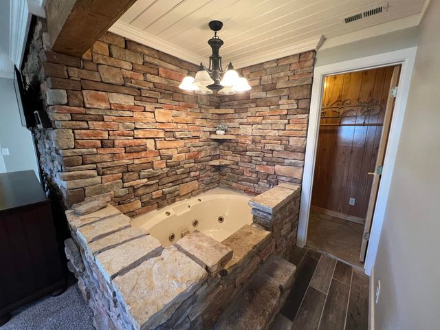 17369 Hwy 66, Mountain View, AR 72560