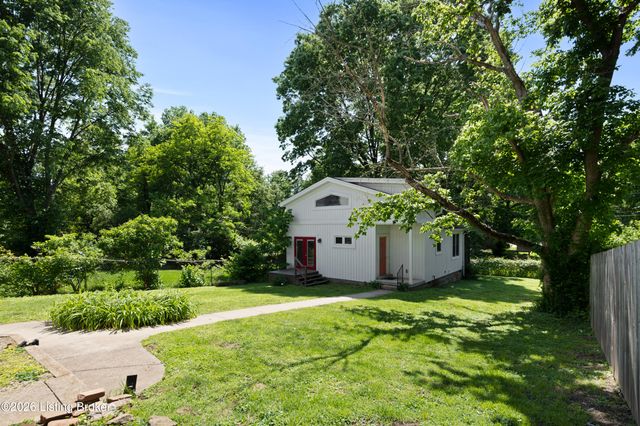 202 Crescent Ct, Louisville, KY 40206