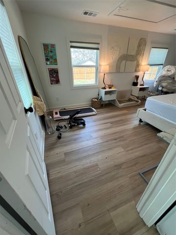 1007 Gallagher Street, Dallas, TX 75212