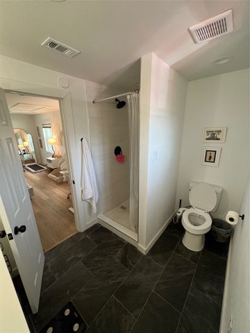 1007 Gallagher Street, Dallas, TX 75212