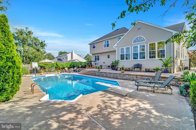 7 ANDERSON LN, Robbinsville, NJ 08691