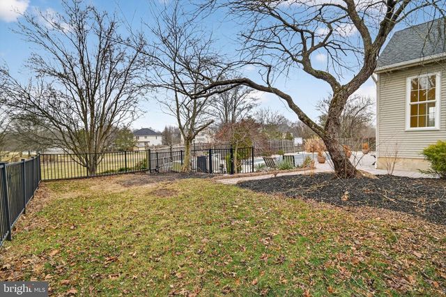 7 ANDERSON LN, Robbinsville, NJ 08691