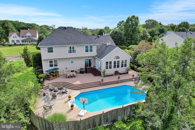 7 ANDERSON LN, Robbinsville, NJ 08691