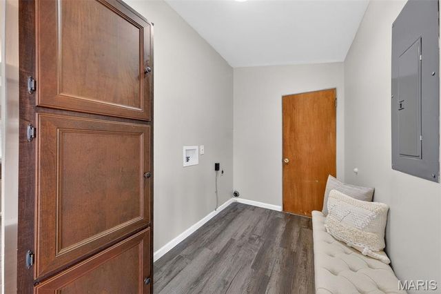 3135 Durwood Drive, Florissant, MO 63033