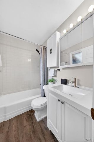 3135 Durwood Drive, Florissant, MO 63033