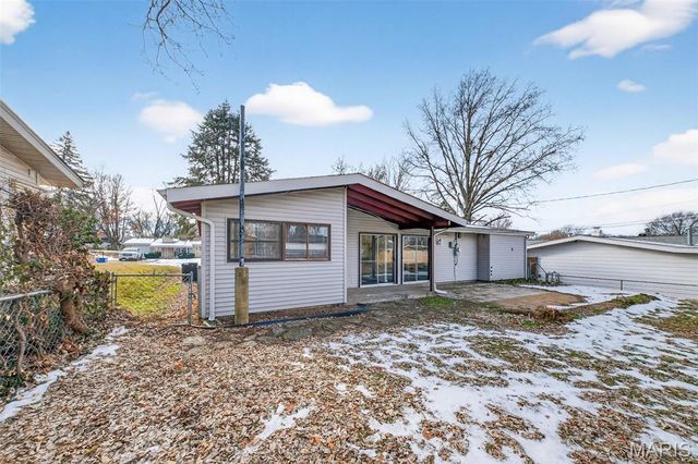 3135 Durwood Drive, Florissant, MO 63033