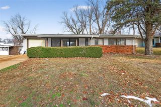 3135 Durwood Drive, Florissant, MO 63033