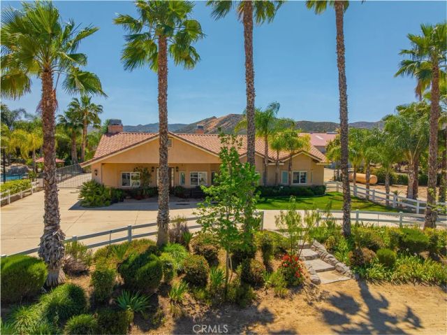 30550 Stein Way, Hemet, CA 92543