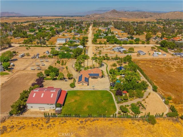 30550 Stein Way, Hemet, CA 92543