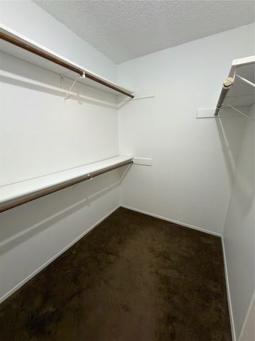 5601 Porsche LN, Austin, TX 78749