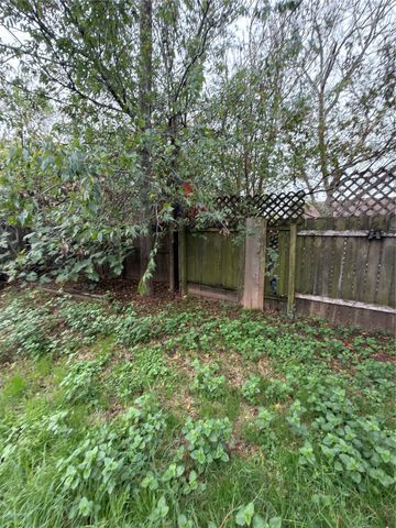 5601 Porsche LN, Austin, TX 78749