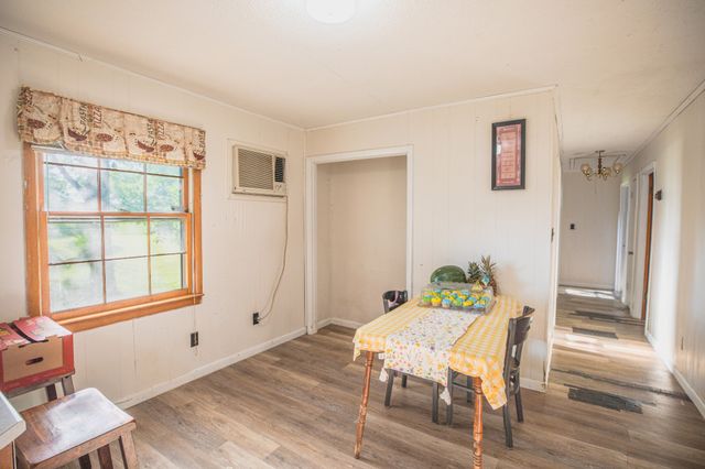 190 Blackwell Dr, Hohenwald, TN 38462