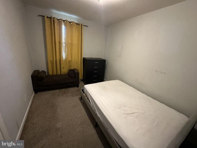 905 KAYAK AVE, Capitol Heights, MD 20743