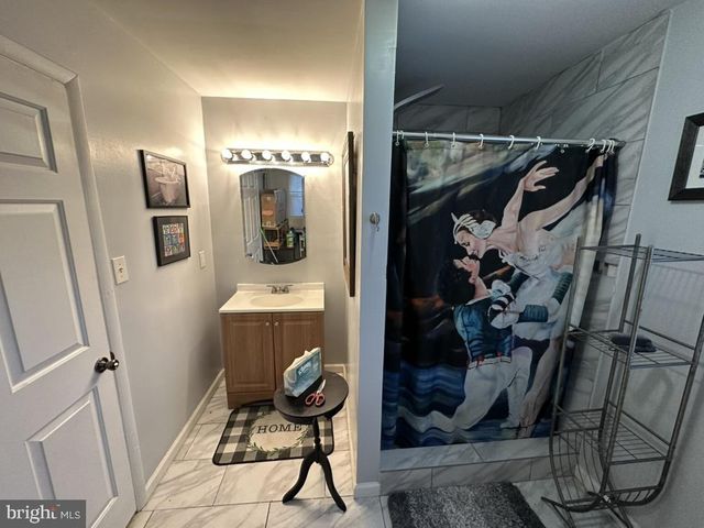 905 KAYAK AVE, Capitol Heights, MD 20743