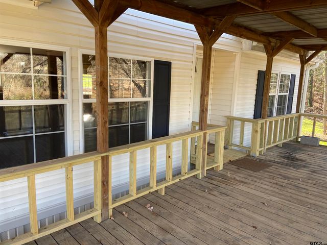 58 Florey Lake, Kilgore, TX 75662