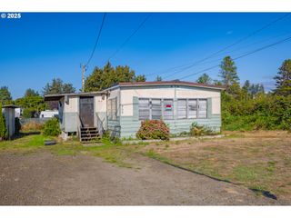 91319 GRINNELL Ln, Coos Bay, OR 97420