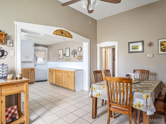 1031 S Charles Street, Belleville, IL 62220